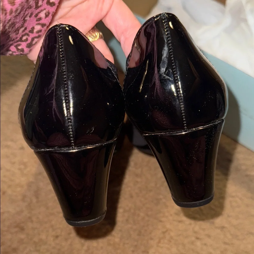 Life Stride Juliana Stretch Black Patent Wedges Size 7.5 New in Box - Picture 6 of 14